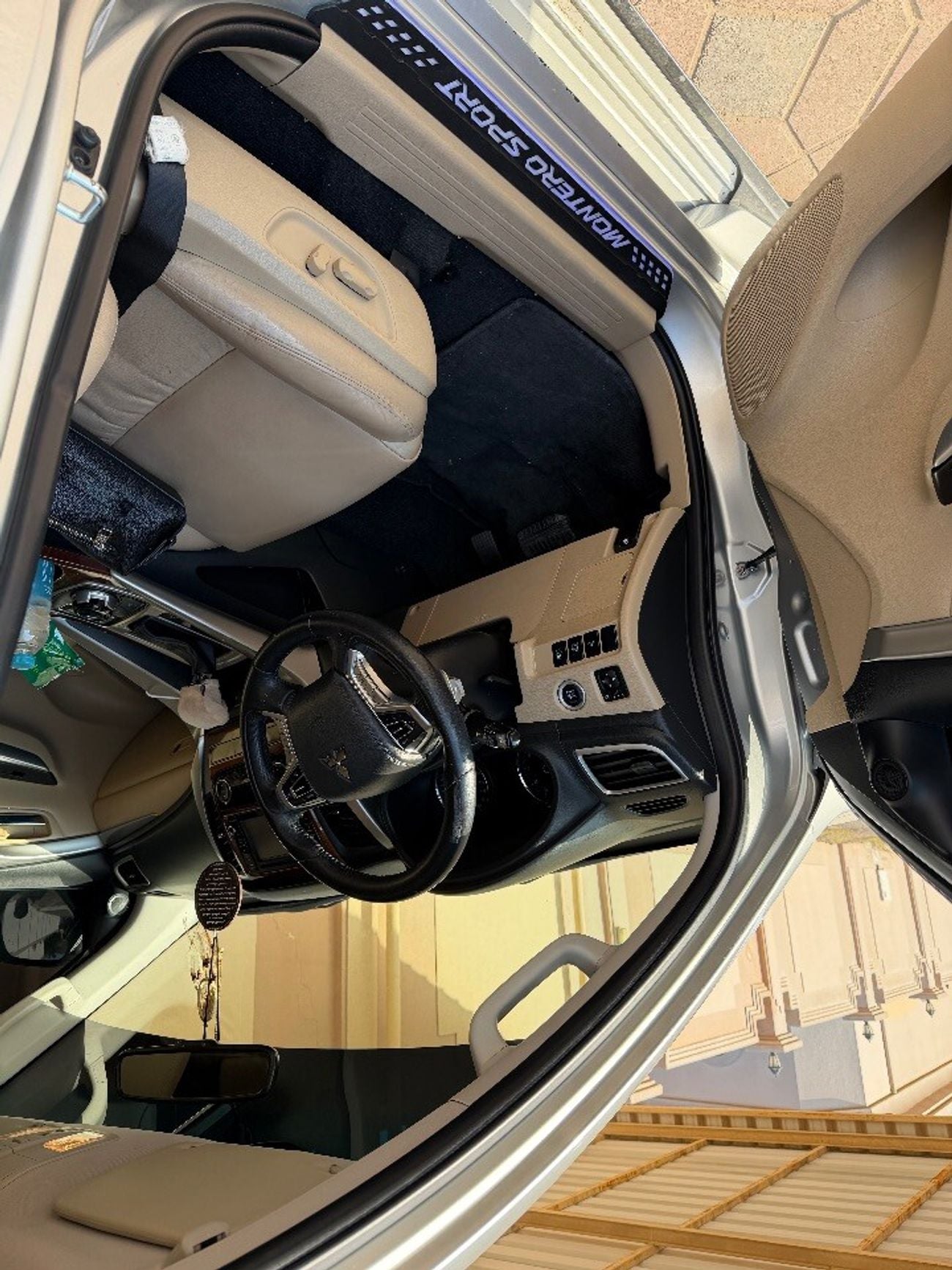 Mitsubishi Montero Sport GLS HIGHLINE