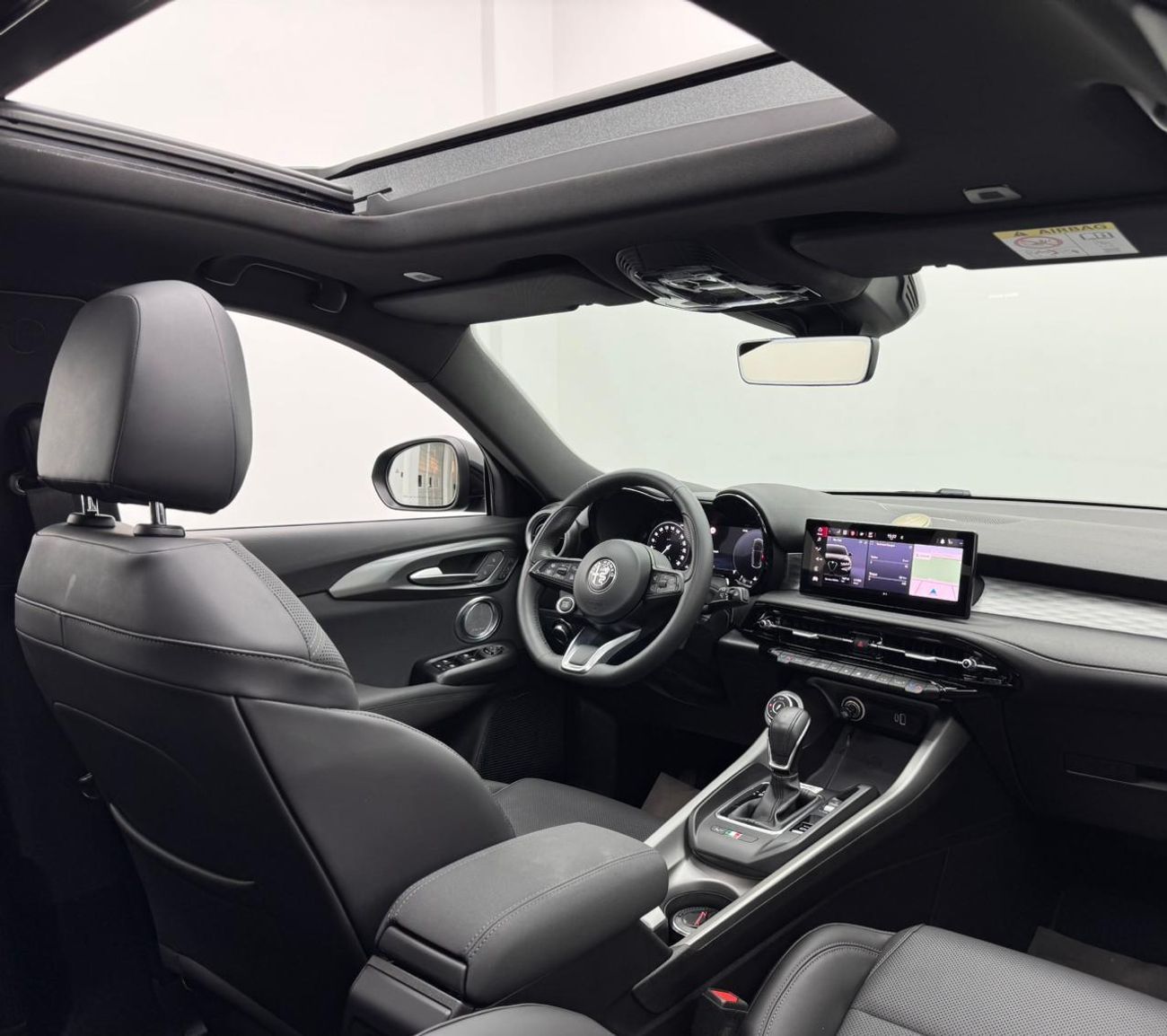 ألفا روميو تونالي 2024 Alfa Romeo Tonale Veloce, 2028 Alfa Romeo Warranty and Service Pack, GCC