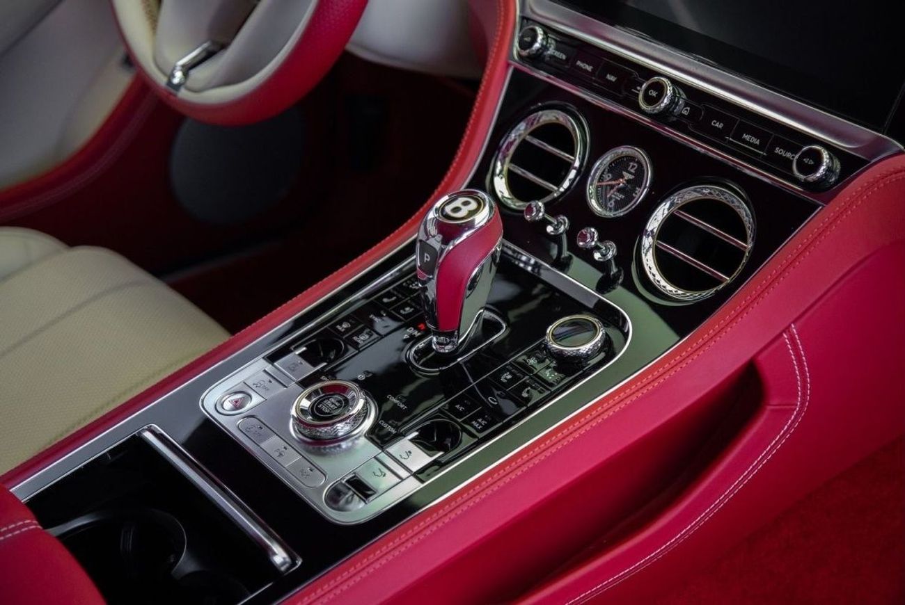 بنتلي كونتيننتال جي تي W12 BLACK EDITION