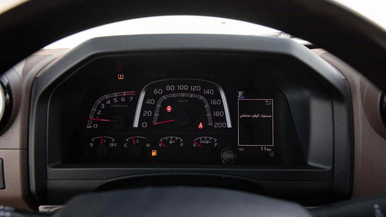 Toyota Land Cruiser Pick Up TOYOTA LANDCRUISER 4.0L PETROL 2025