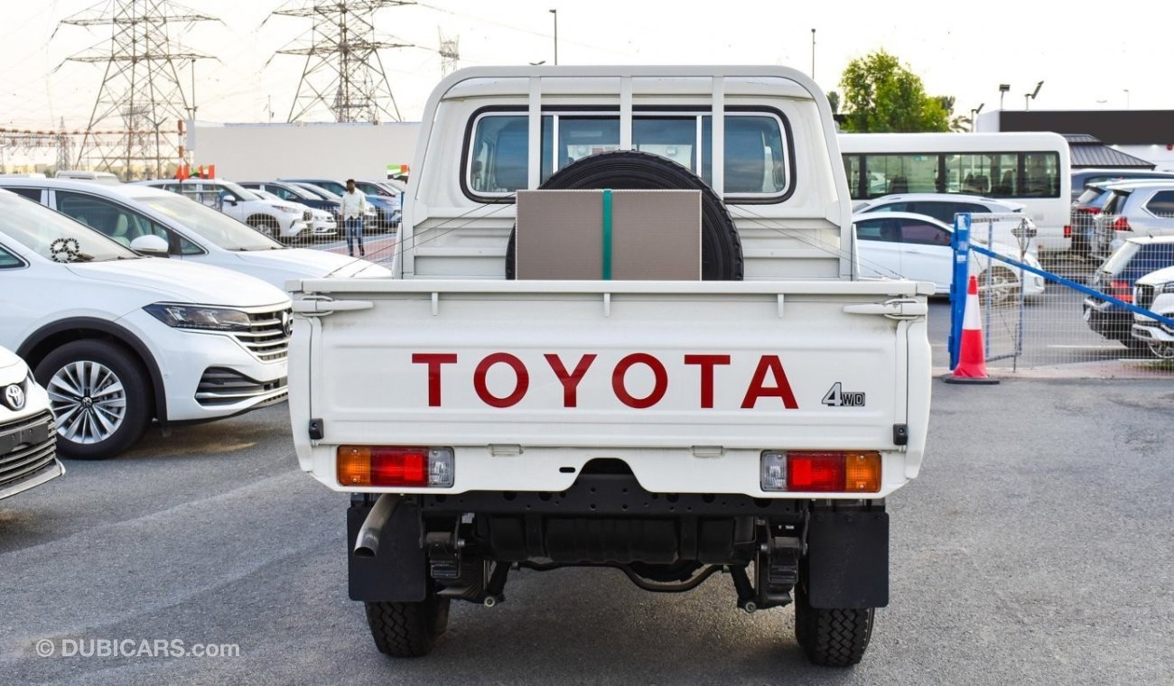 Toyota Land Cruiser Pick Up 4.2L Diesel V6 Double Cabin