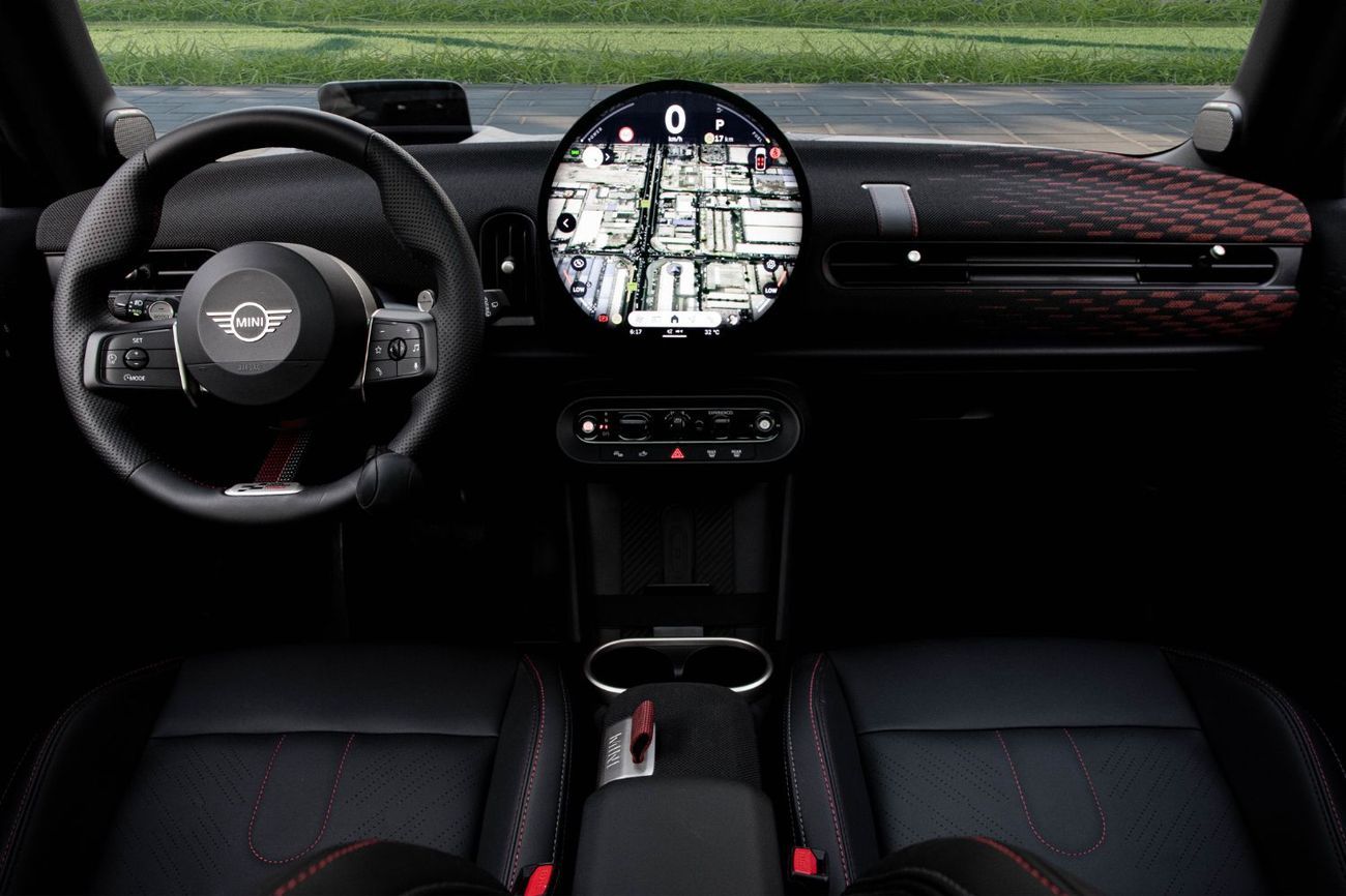 Mini Cooper S JCW Kit | 2,644 P.M  | 0% Downpayment | Mini Warranty!