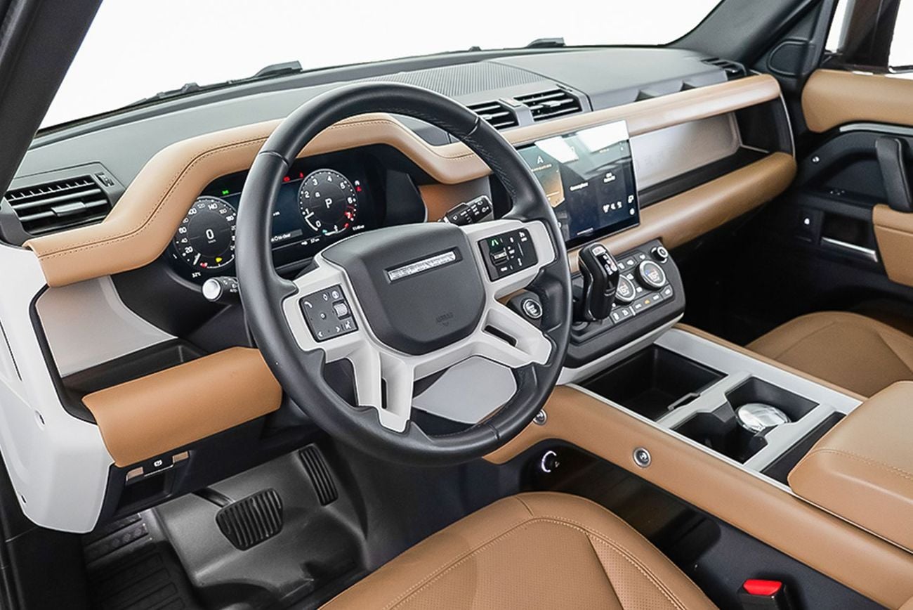Land Rover Defender 110 X-DYNAMIC SE P300