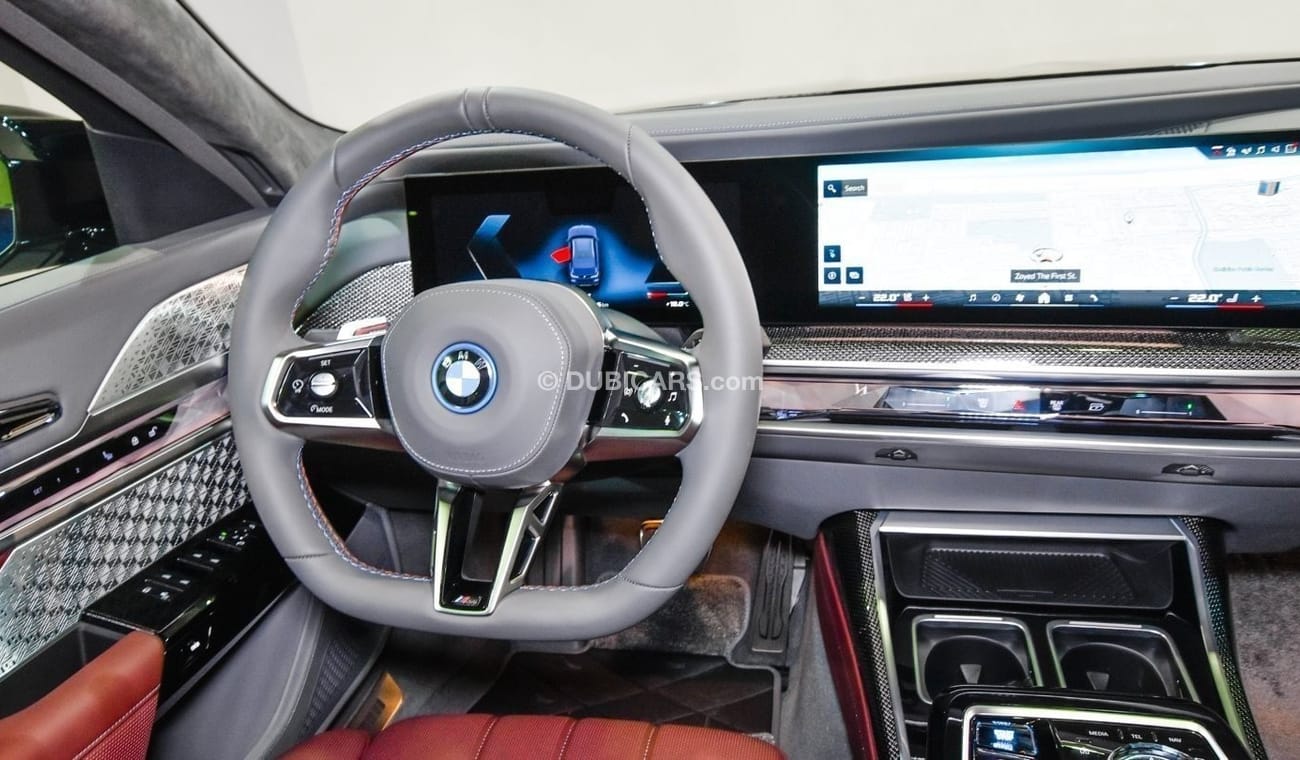 بي أم دبليو i7 M70