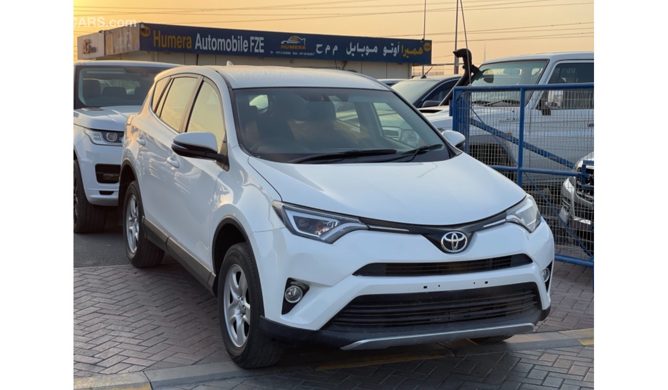 تويوتا راف ٤ Toyota RAV4 Petrol engine 2017 model 4wd drive very clean and good condition