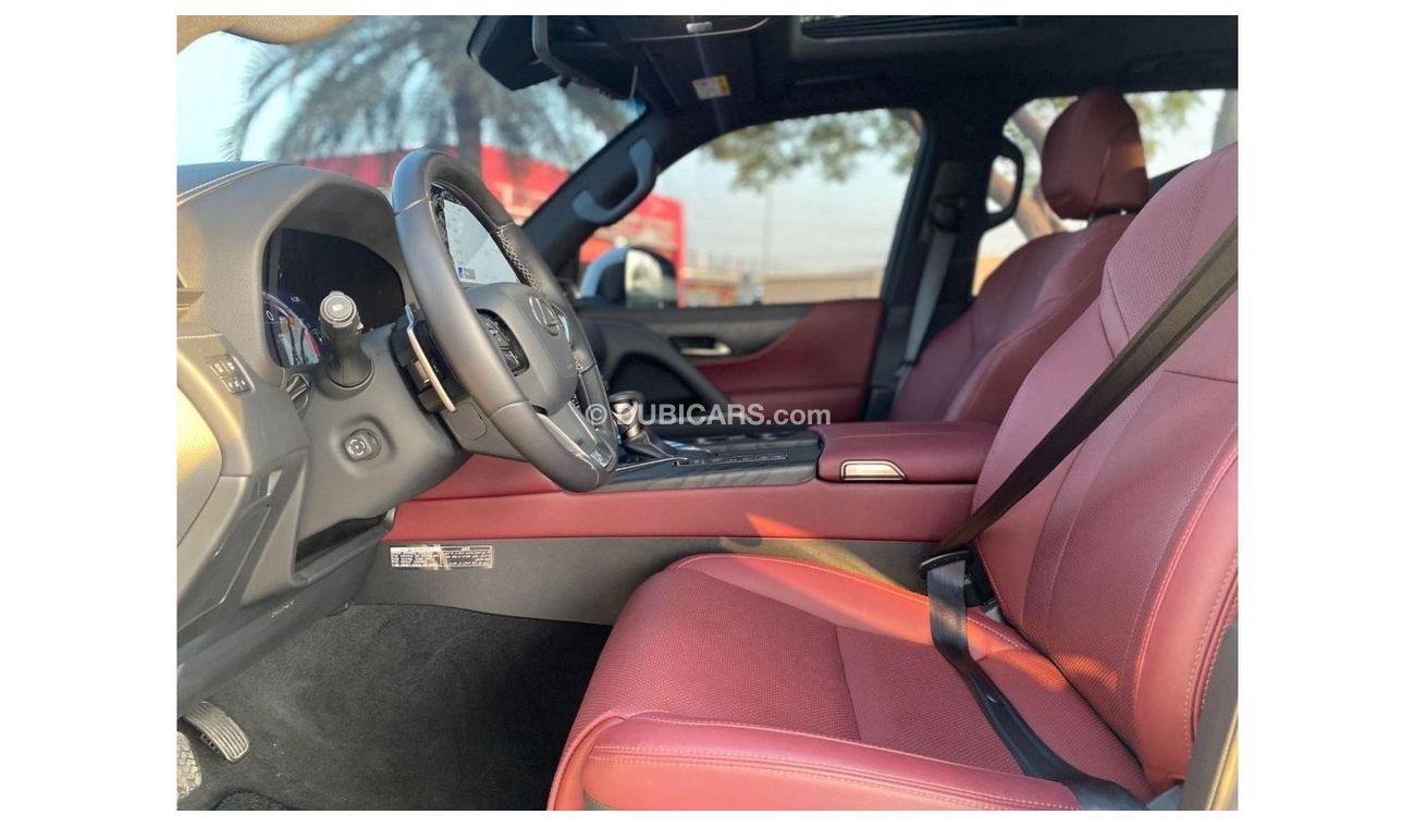 Lexus LX 600 Signature PEARL WHITE**2022**GCC SPEC UNDER WARRANTY LESS KILOMETER