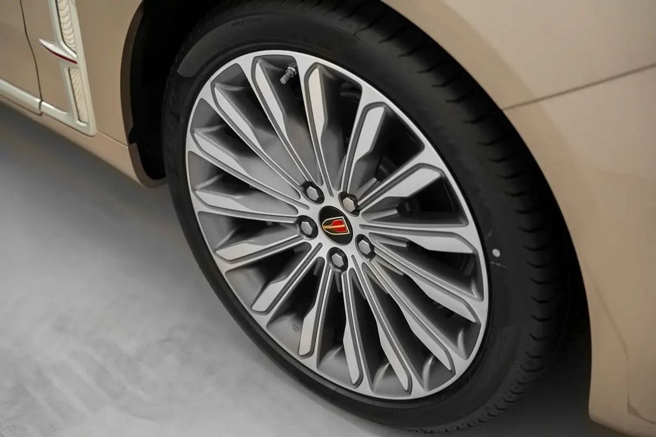 HONGQI H9 CA7205 2.0L RWD WITH WARRANTY