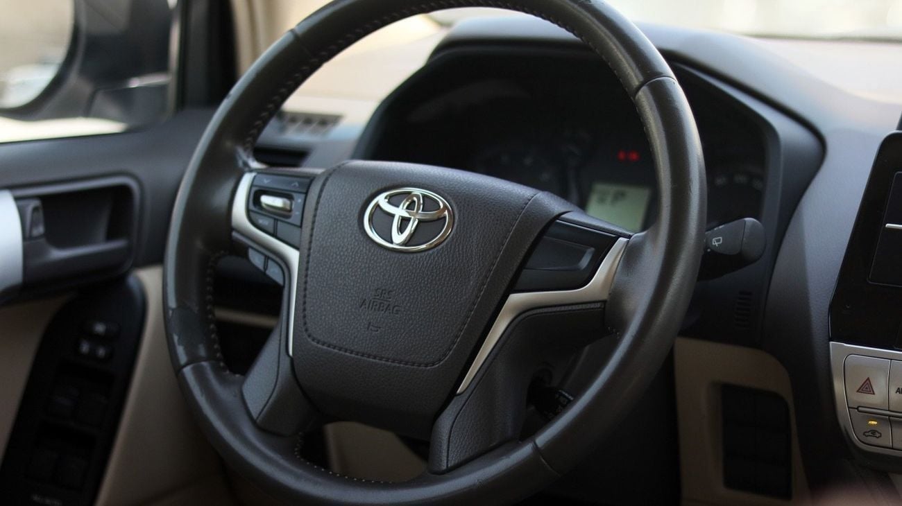 Toyota Prado GXR 4.0L 4WD | Free Agency Warranty | Zero Downpayment Support | Complete Service History
