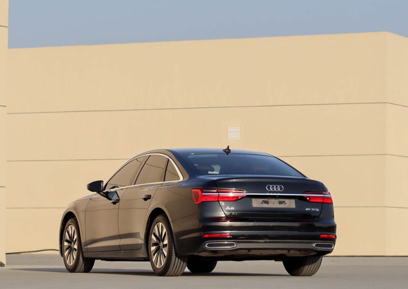 Audi A6 45 TFSI 2.0L Audi A6  2020, 45 TFSI,  GCC, accident-free in excellent condition 1580 P.M