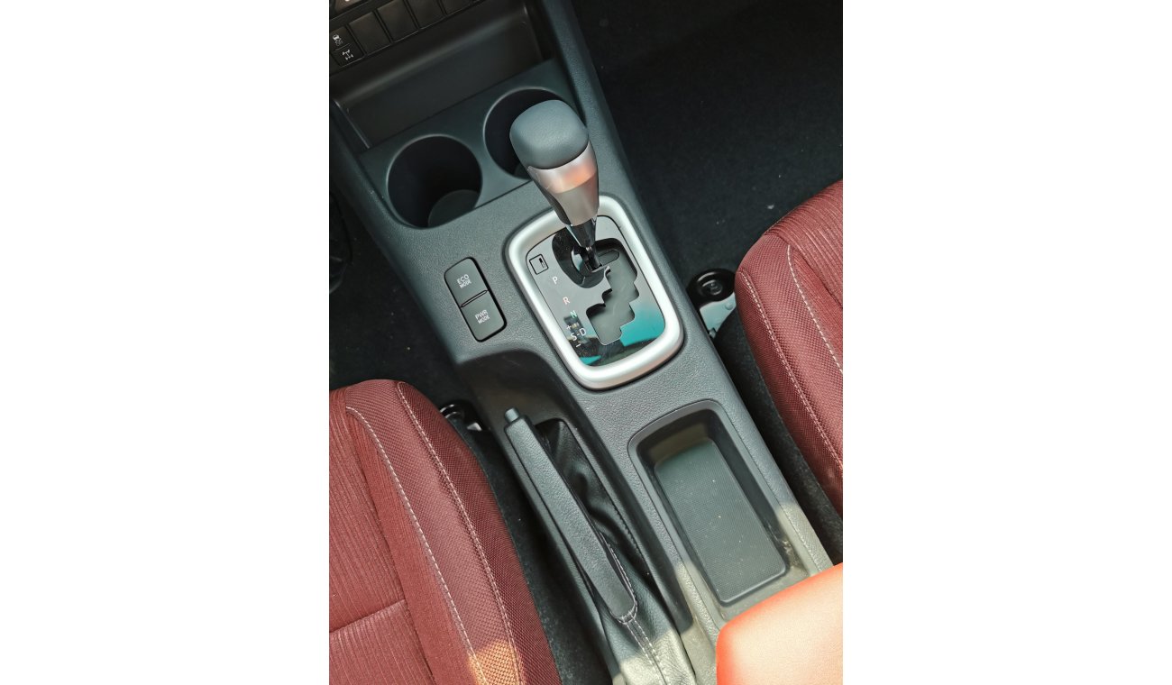 Toyota Hilux 4.0L, 17" Alloy Rims, Push Start, Cruise Control, Multimedia Power Steering, CODE - TSR5W