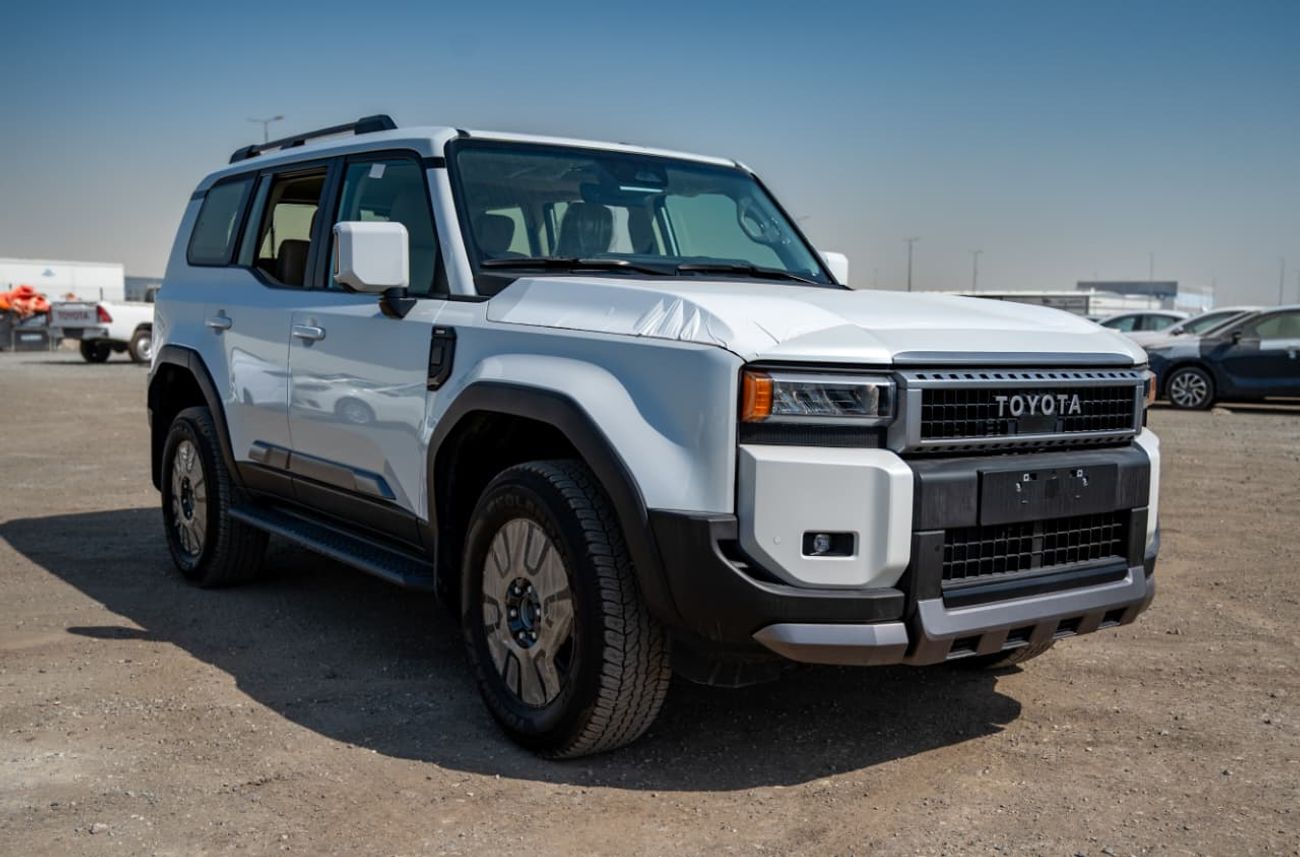 تويوتا برادو 2.4L Turbocharged | 4 Cylinder | Automatic | 7 Seater