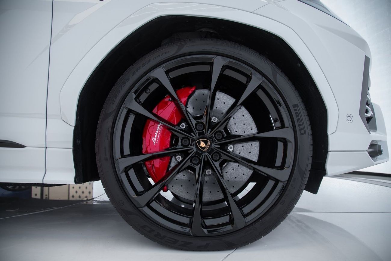 Lamborghini Urus 4.0T