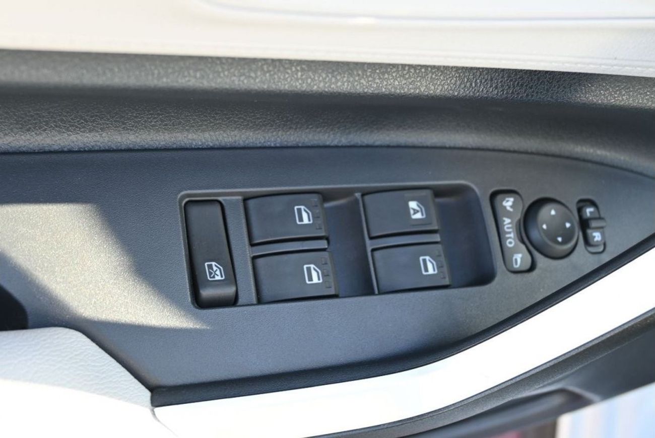 Toyota Veloz GX Toyota VELOZ 1.5L Petrol, FWD, SUV, 5 Doors, Model 2024, Color White