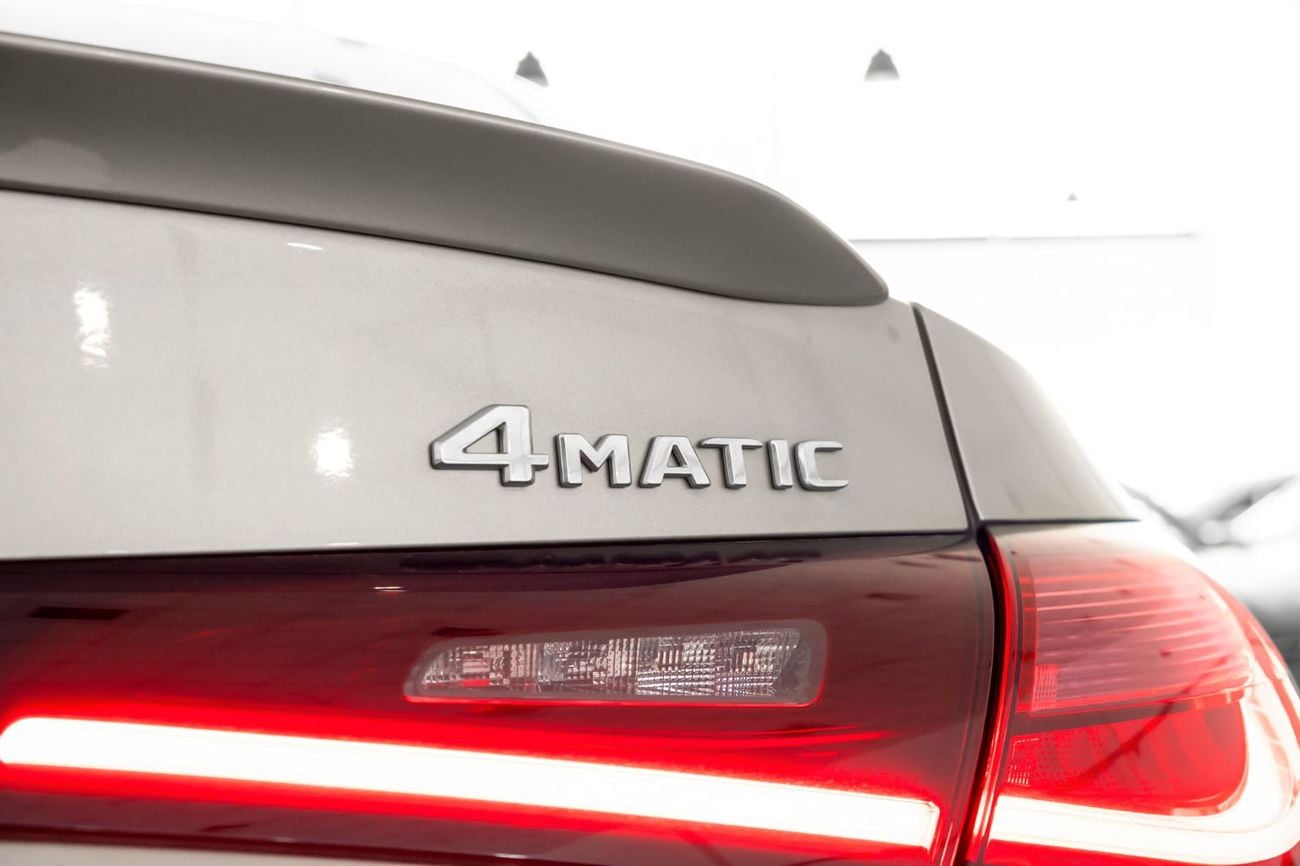 Mercedes Benz GLC 300 4MATIC