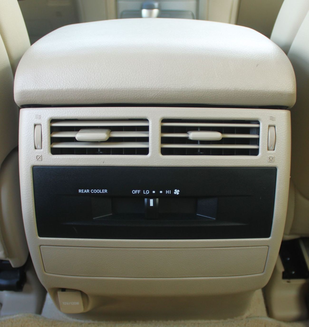 Toyota Land Cruiser GXR