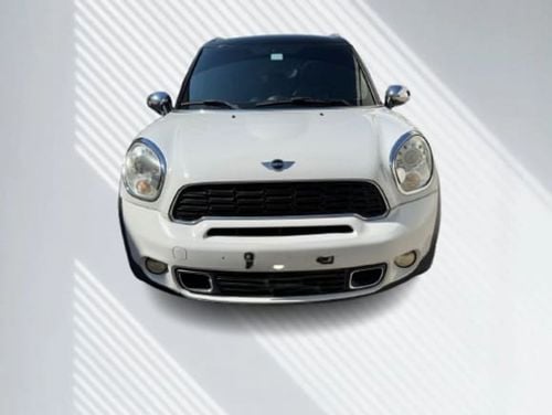 Mini Cooper Countryman PETROL AUTOMATIC TRANSMISSION ( GCC VEHICLE )