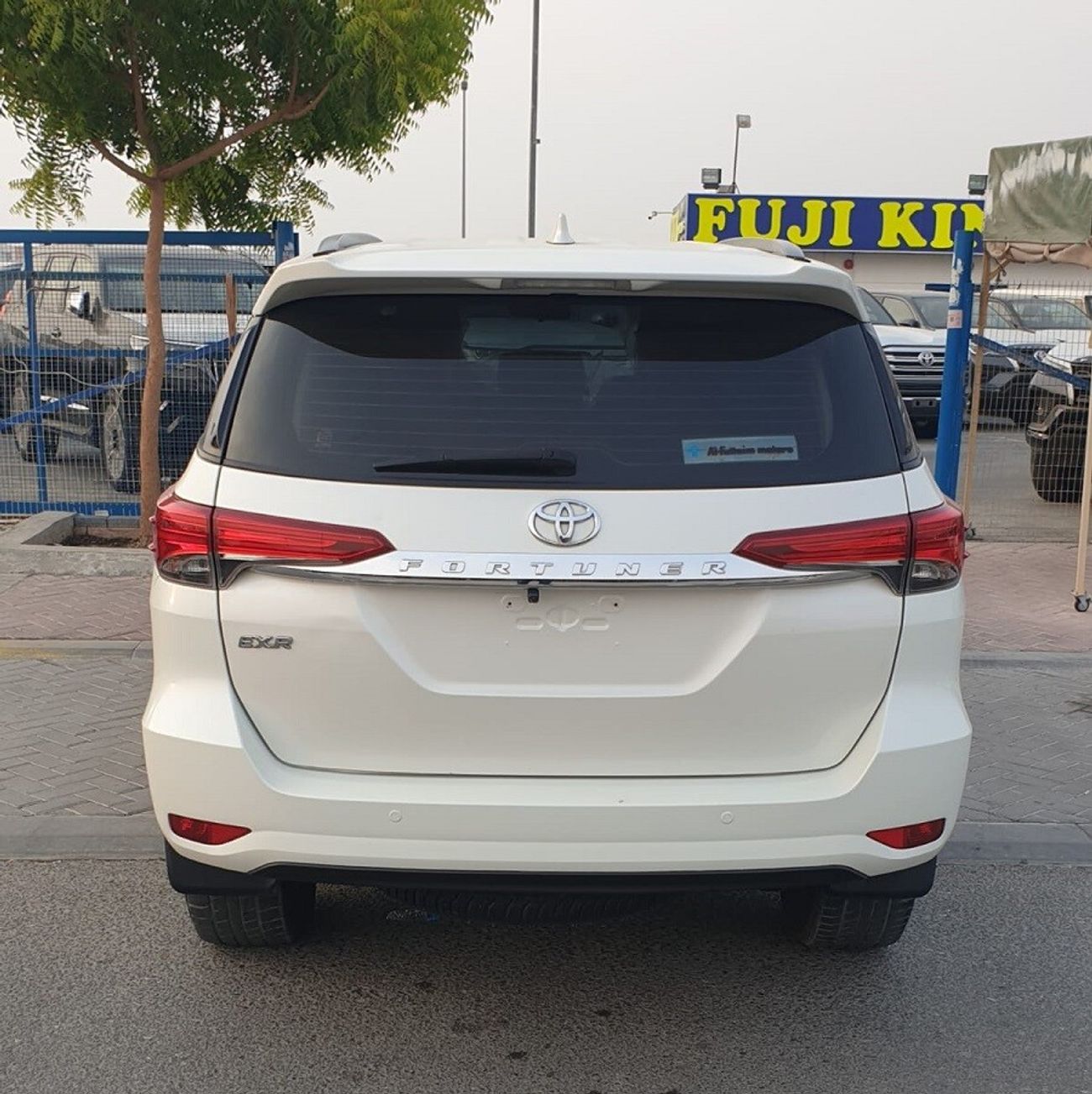 Toyota Fortuner 2.7L 4WD PETROL (USED)