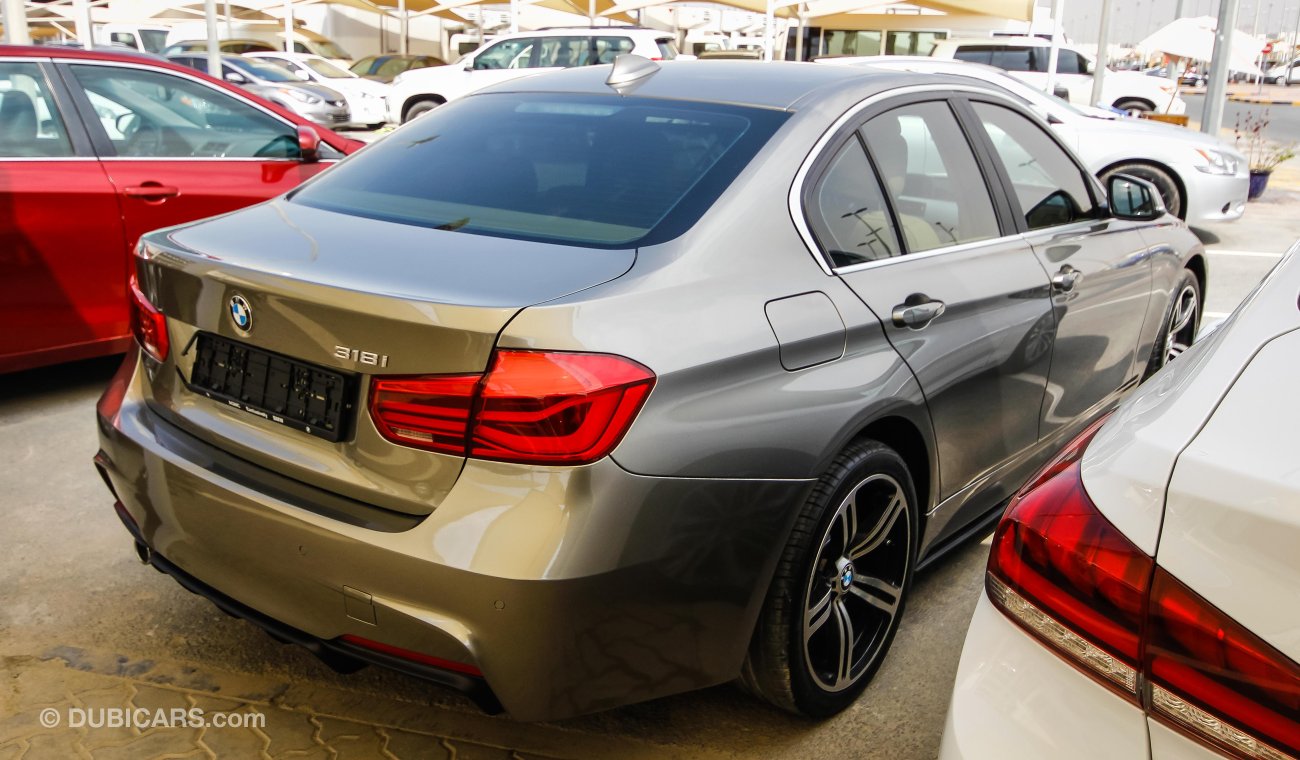 BMW 318i i