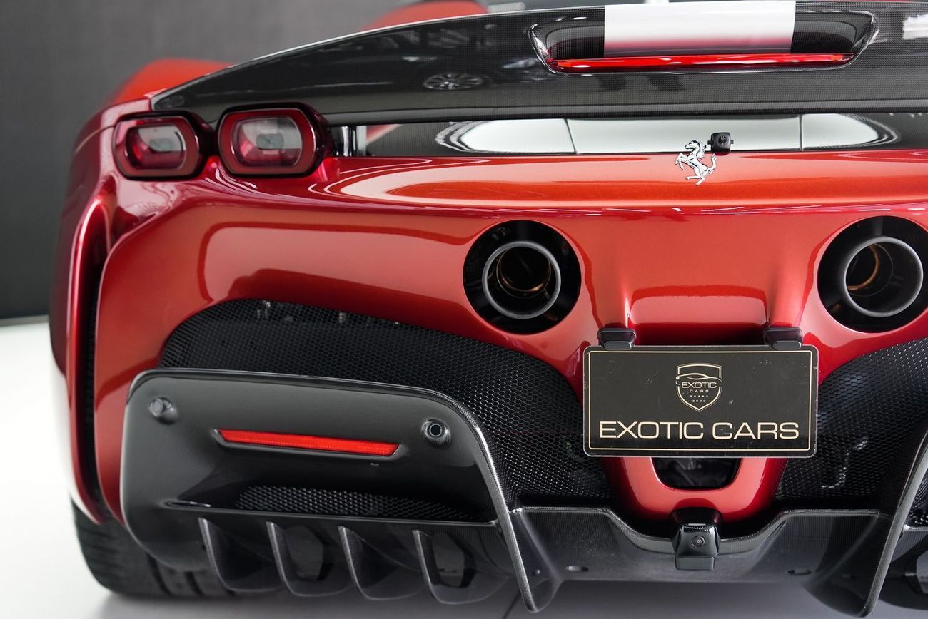 Ferrari SF90 Spider Ferrari SF90 Spider Assetto Fiorano