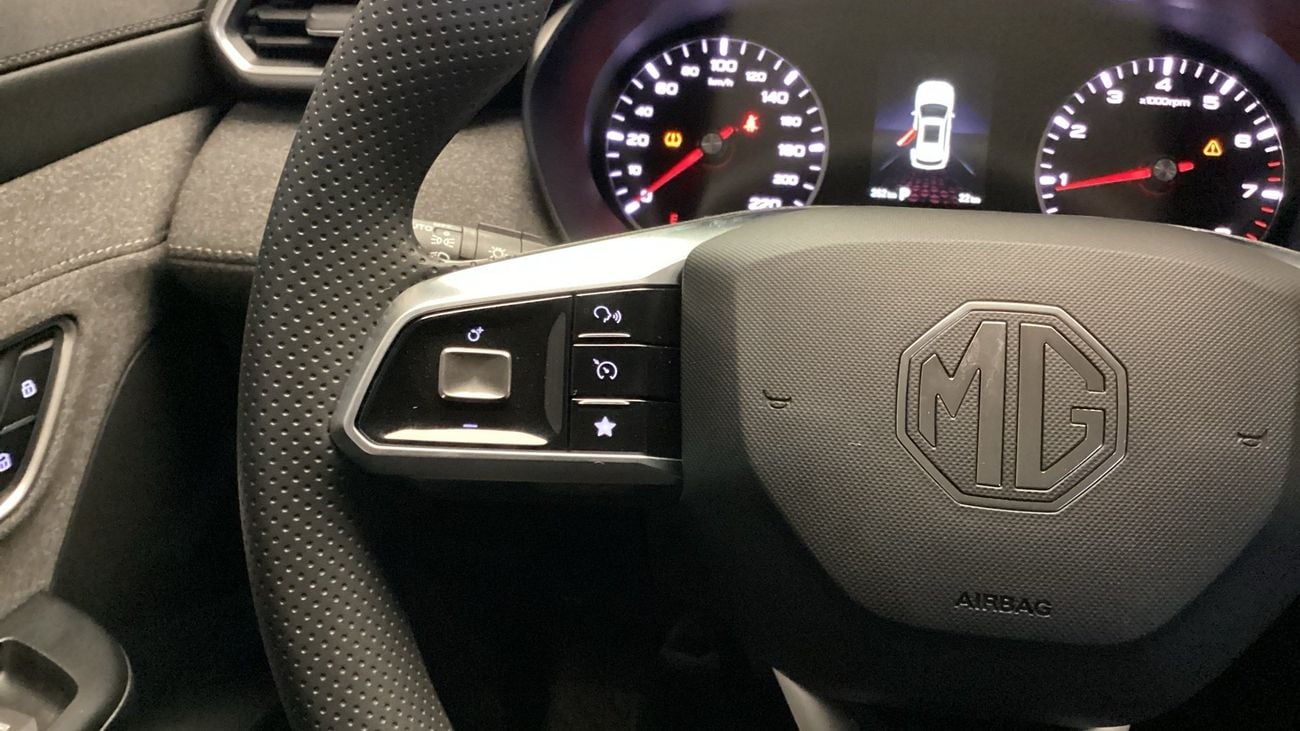 أم جي ZS Standard | upto AED 20,000 Ramadan Discount | شامل الضمان | 0 ﺪﻔﻋﺓ ﺃﻮﻟﻯ