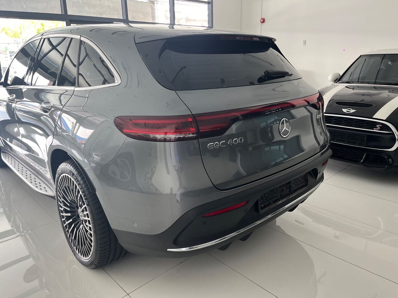 مرسيدس بنز EQC 400 PREMIUM