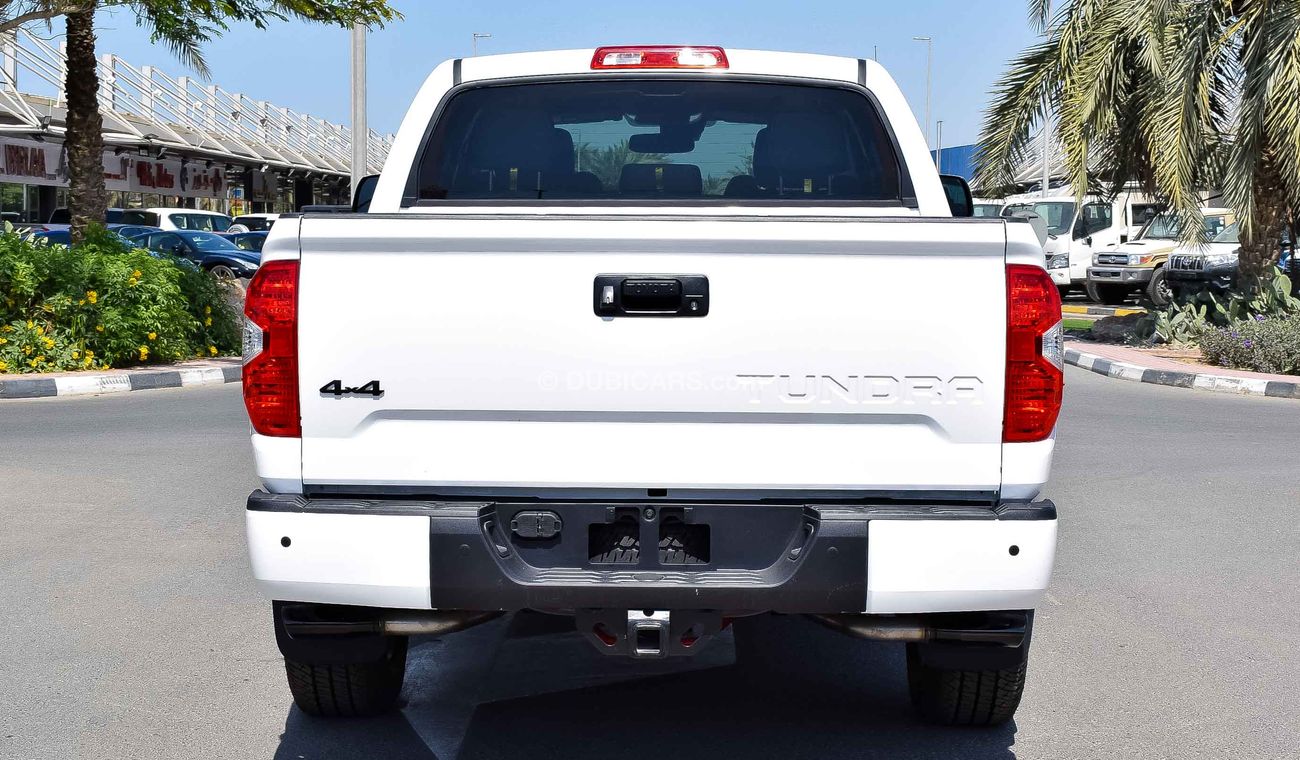 Toyota Tundra 5.7 L V8 TRD PRO
