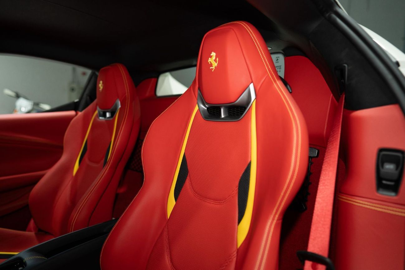 Ferrari 296 GTB 296 GTB | FRONTLIFT | TWO TONE INTERIOR | ENGINE COVERS IN CARBON FIBRE | MATTE GREY WHEELS