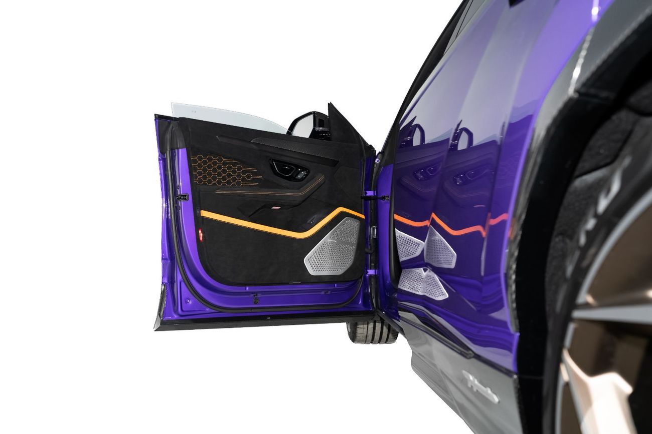 لامبورغيني اوروس 4.0T V8 Performante URUS PERFORMANTE | FULL CARBON INT/EXT | EXTENDED PERFORMANTE TRIM | SUNSHINE PA