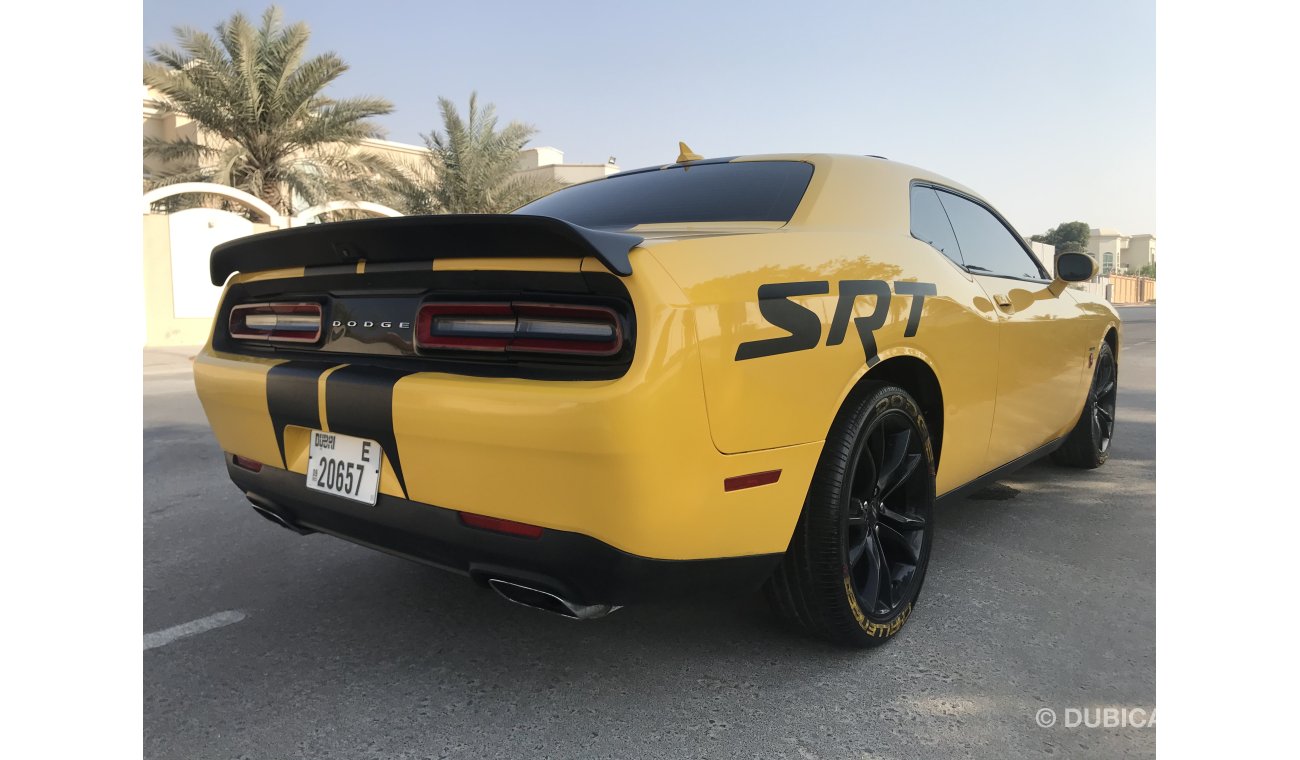 دودج تشالينجر Dodge Challenger R/T 5.7L Hemi fully loaded