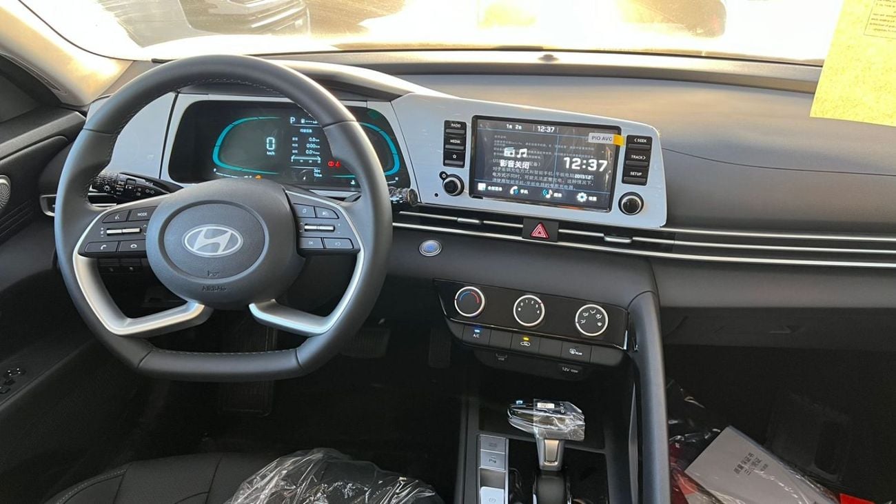 Hyundai Elantra EXPORT PRICE - HYUNDAI ELANTRA 1.5L