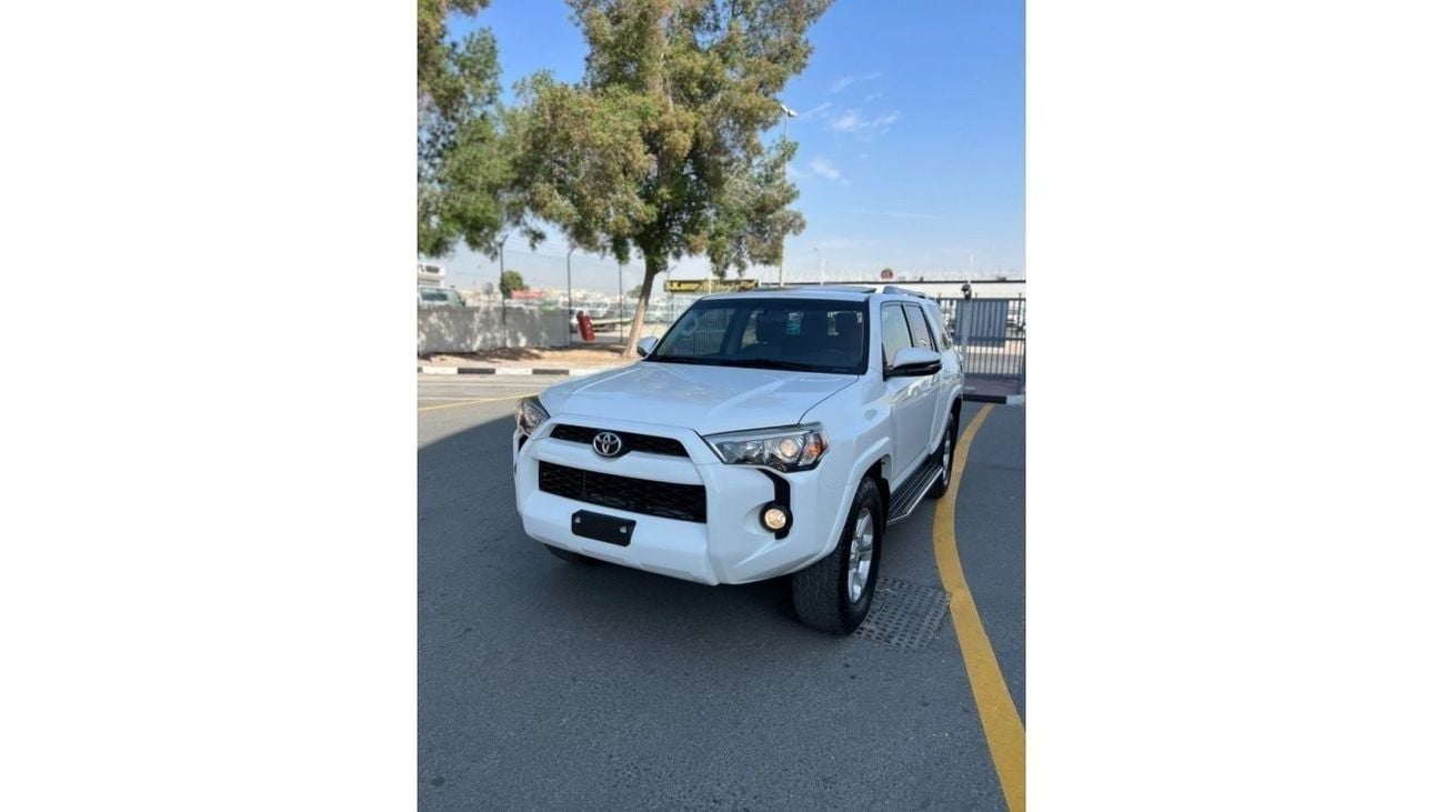 Toyota 4Runner SR5 PREMIUM 4x4 7 Seat Sunroof  full option