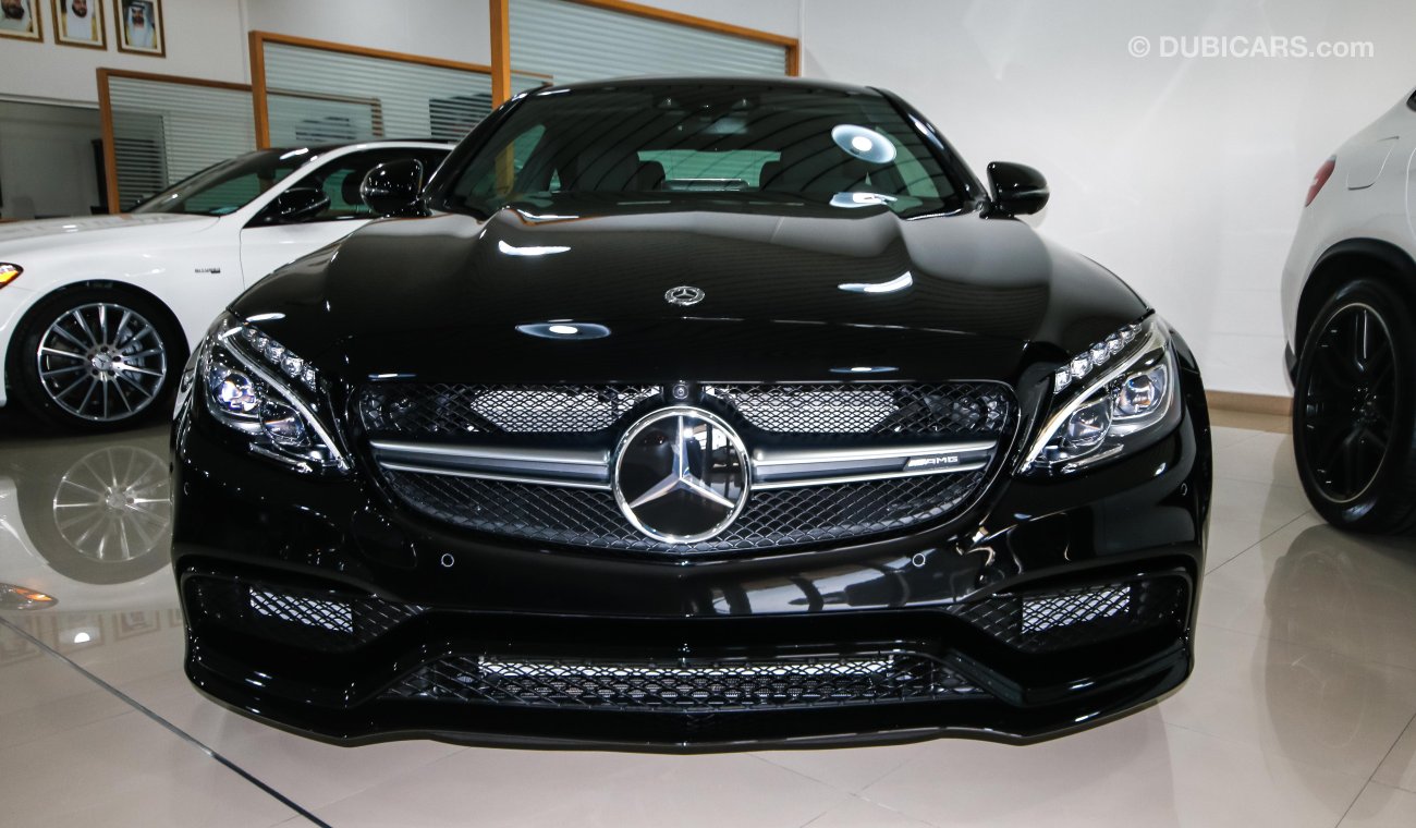 Mercedes-Benz C 63 Coupe S AMG, V8 Biturbo, GCC Specs with 2 Years Unlimited Mileage Warranty