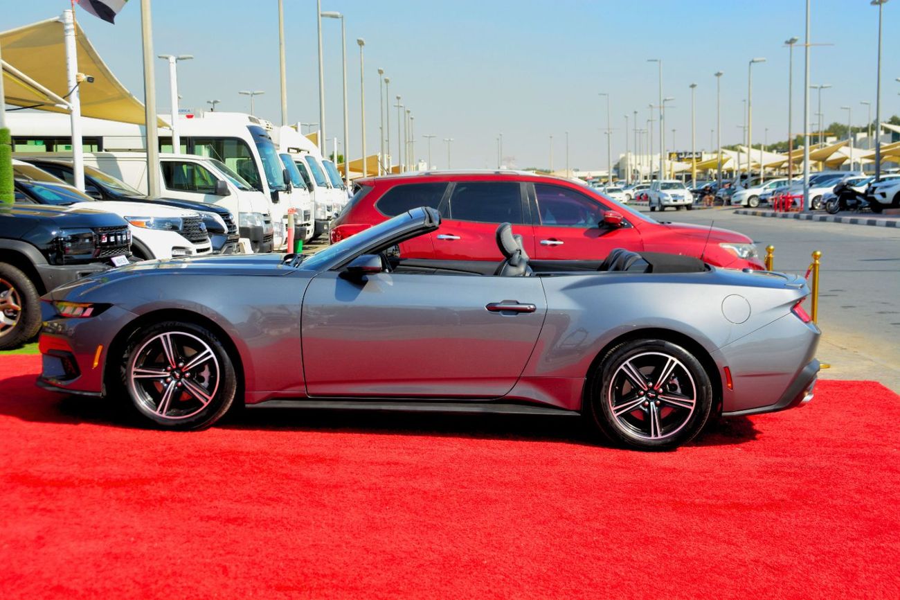 Ford Mustang EcoBoost 2.3L Convertible A/T
