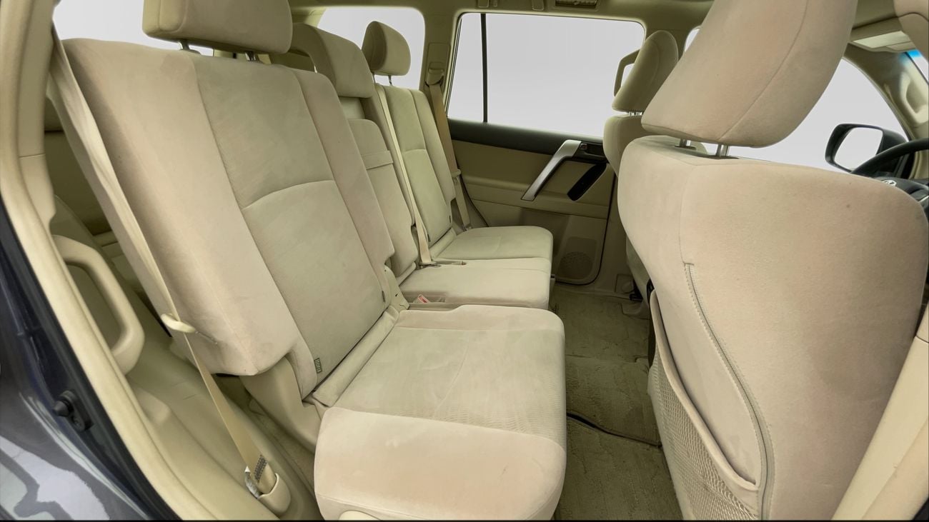 تويوتا لاند كروزر 2022 GXR | AED 2018/Month | 0 DP | 30 Day Return | Warranty | Service History