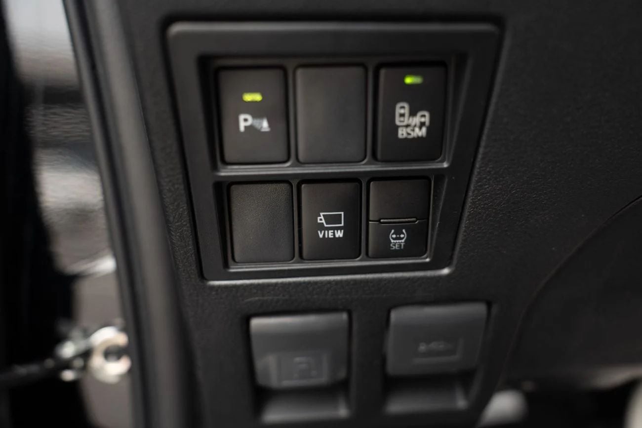 Toyota Hilux 2026 Toyota Hilux Adventure 4.0L Petrol AT