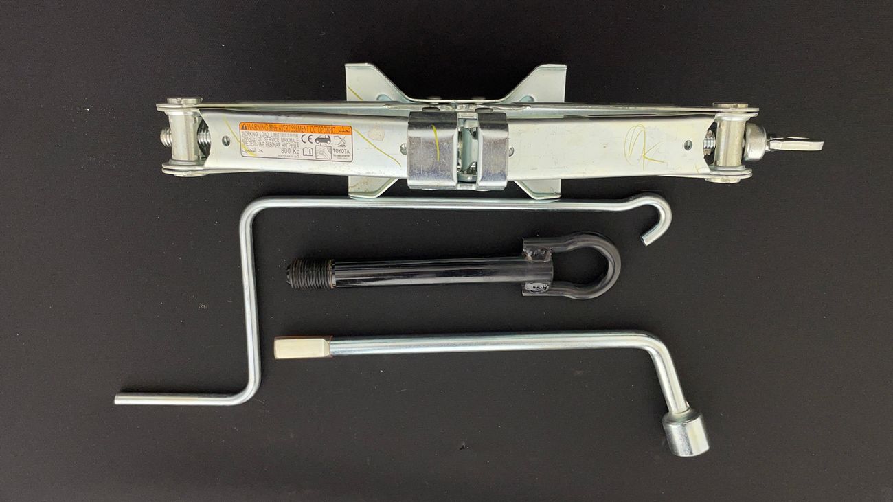 Toyota Yaris Mid 1.3L Sedan 2024 E | AED 696/Month | 0 DP | 30 Day Return | Warranty | Service History