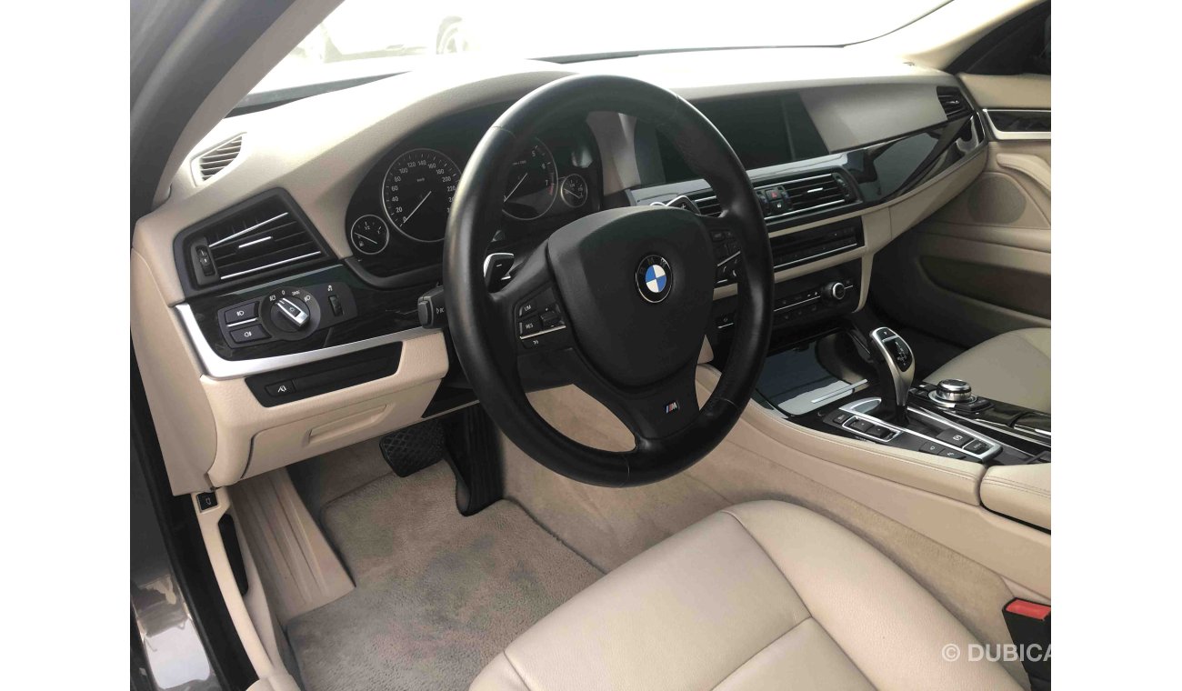 BMW 530i SUPER CLEAN CAR UNDER WARRANTY FROM AGENCY