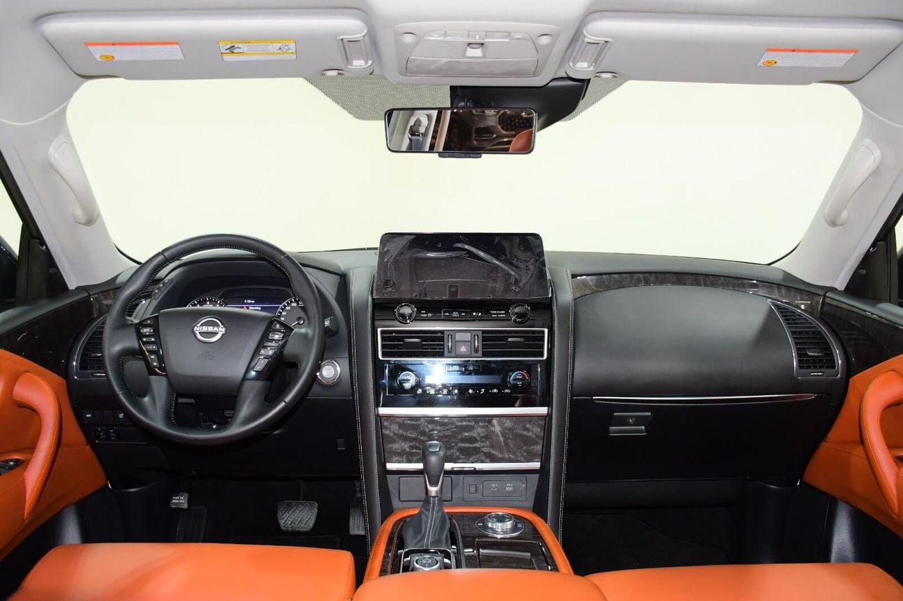 Nissan Patrol SE TITANIUM 2.0