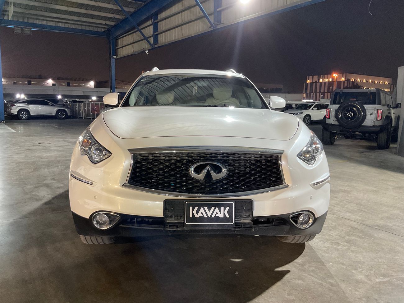 إنفينيتي QX70 Luxury / Luxe Sensory | upto AED 20,000 Ramadan Discount | شامل الضمان | 0 ﺪﻔﻋﺓ ﺃﻮﻟﻯ