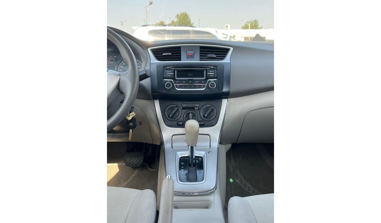 Nissan Sentra SV NISSAN SENTRA 2018 WHITE GCC