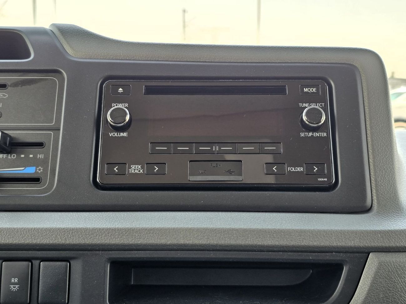 Toyota Coaster TOYOTA COASTER PETROL 2.7 MT - AUTO DOOR - 23 SEATER - 2025 MODEL - WHITE -