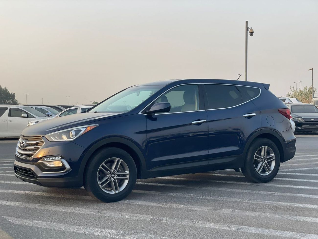 Hyundai Santa Fe 2018 Hyundai Santa Fe 2.4L V4 Sports - Rear CAM - Leather Seats - Cruise Control - 108,000 Mileage