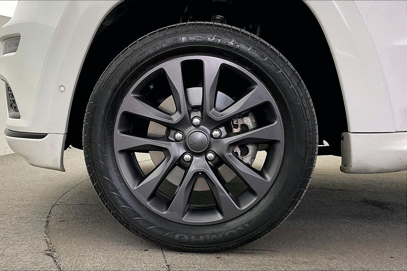 Jeep Grand Cherokee Overland S | Guaranteed Warranty | 0 Down Payment