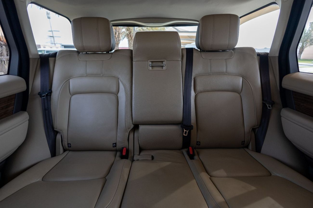 Land Rover Range Rover HSE 3.0L (380 HP)