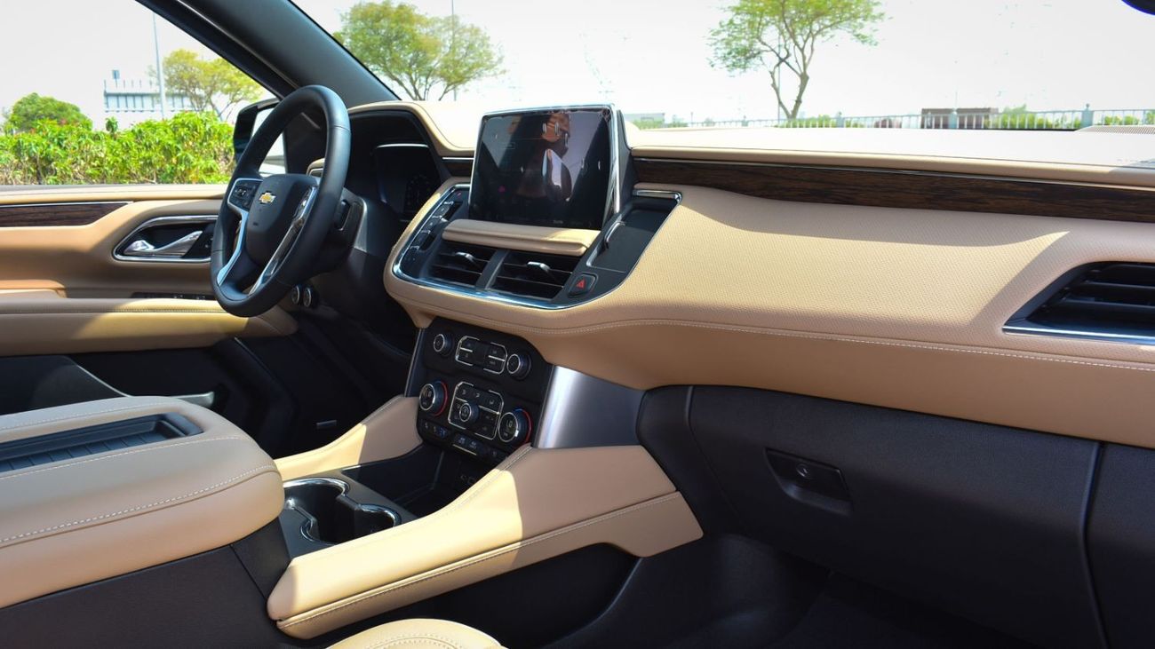 Chevrolet Suburban CHEVROIET TAHOE  SUBURBAN / PERMIER / LONG WHEEI / 2023 / GCC /