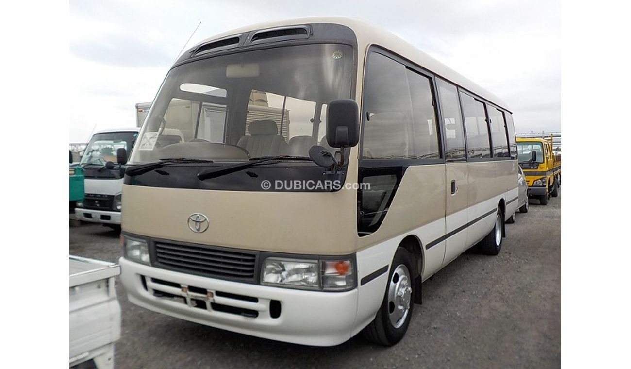 Toyota Coaster 2000
