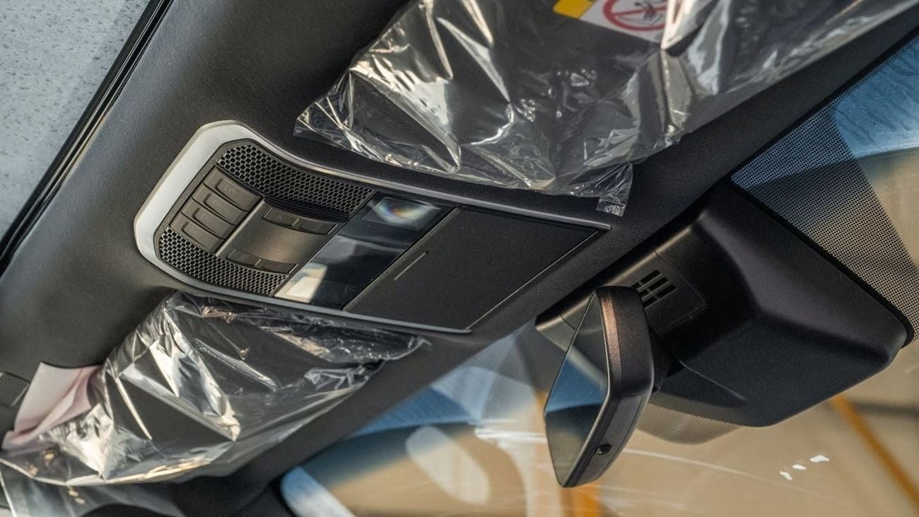 Toyota Land Cruiser TOYOTA LC 4.0 GXR HI(ATT BLACK INSIDE BLACK) 26YM