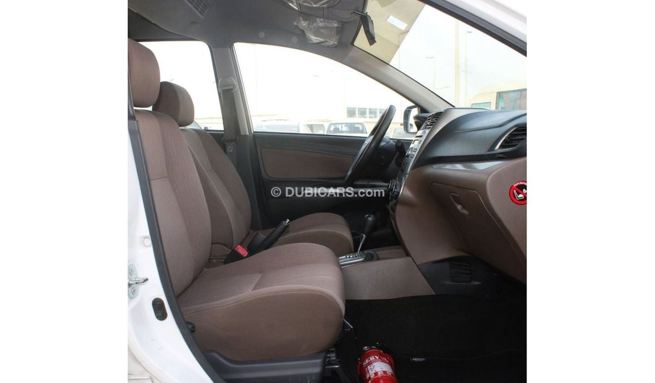 تويوتا أفانزا SE تويوتا افانزا 2019 ابيض خليجي بحالة ممتازة بدون حوادث