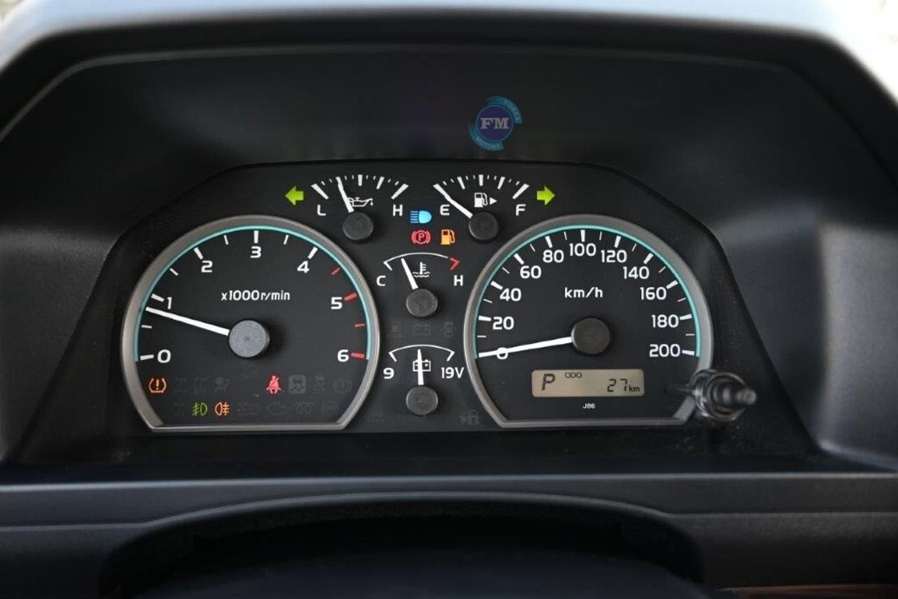 Toyota Land Cruiser Pick Up 79 Double Cab 2.8L Diesel Automatic (Full Option)