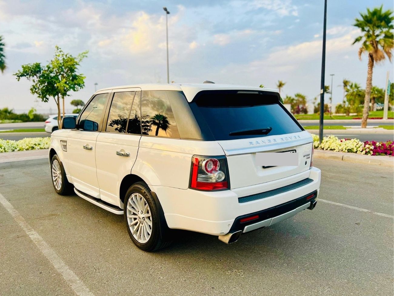 لاند روفر رينج روفر سبورت Range Rover Sport